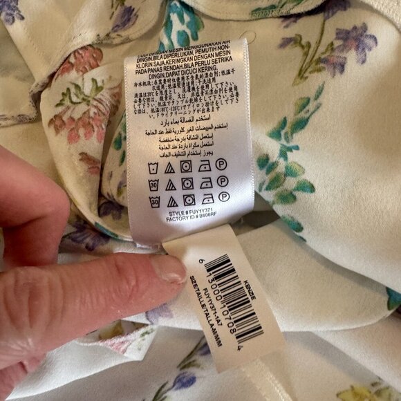 BCBGMaxAzria Floral Ruffle Top - Picture 7 of 10